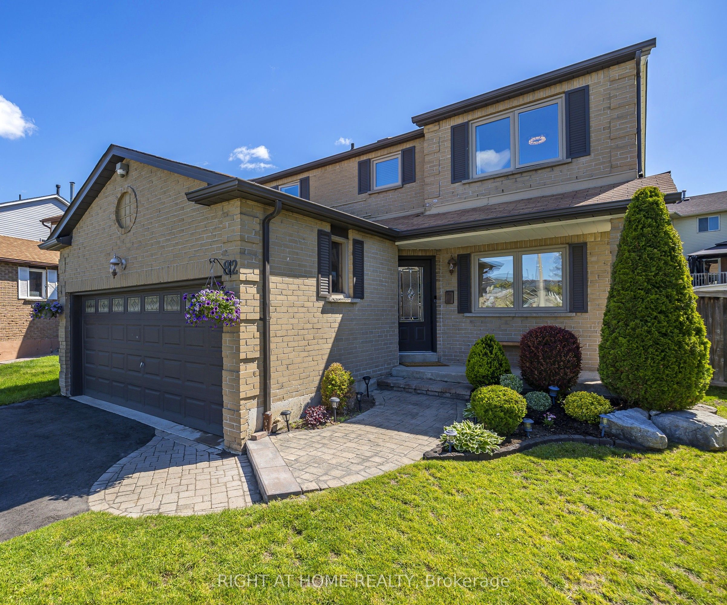 82 Reed Drive, Ajax, ON, L1S 6T6 photo 4