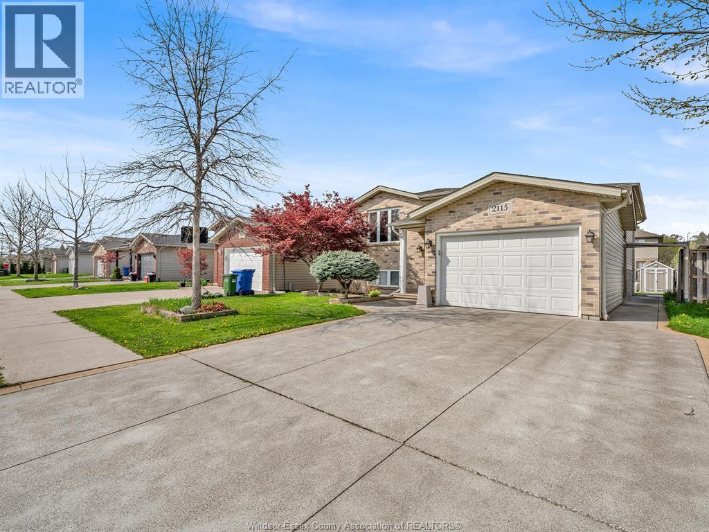 2115 Everts , Windsor, ON, N9B3X7 photo 2
