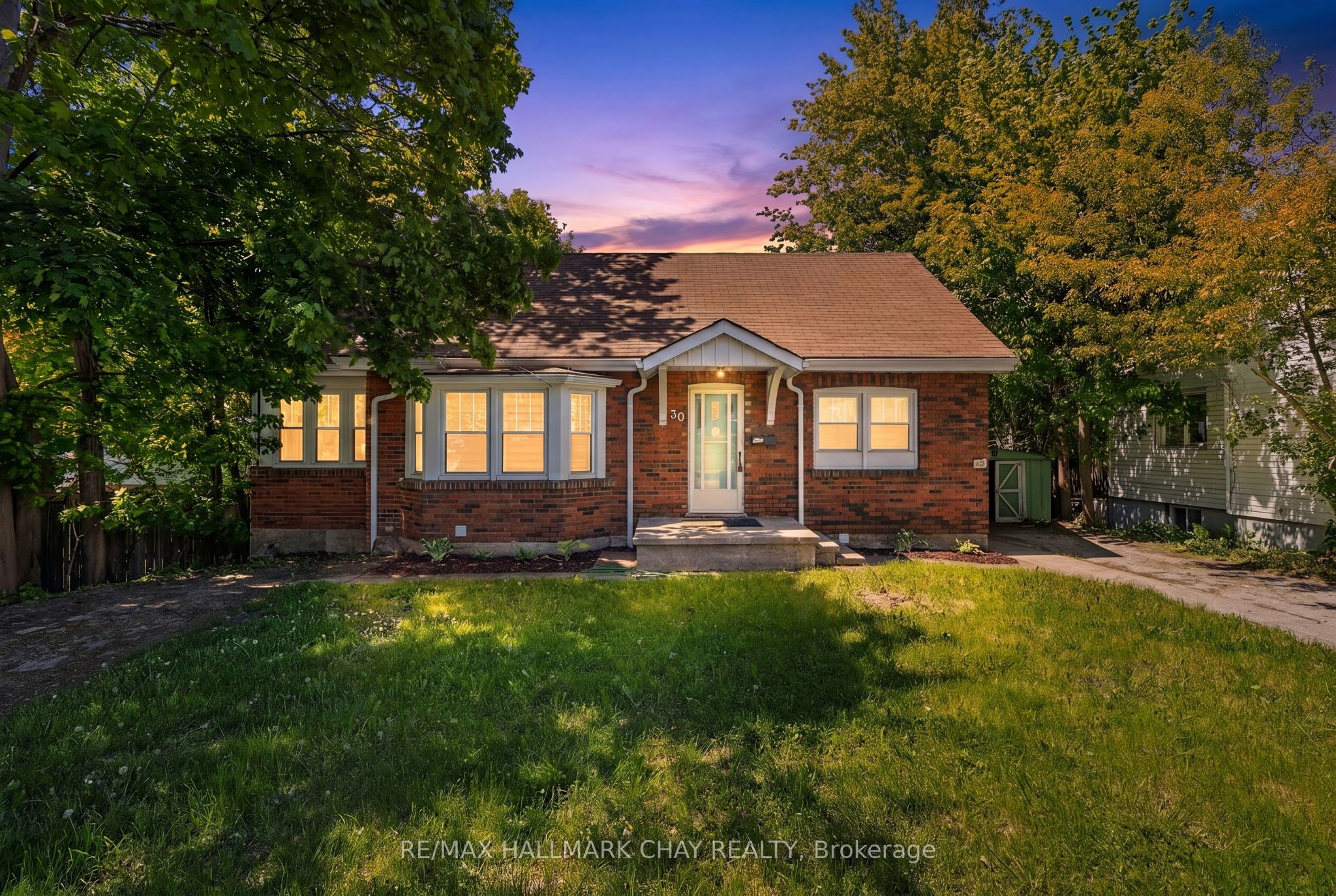 30 Penetang Street, Barrie, ON, L4M 1V6