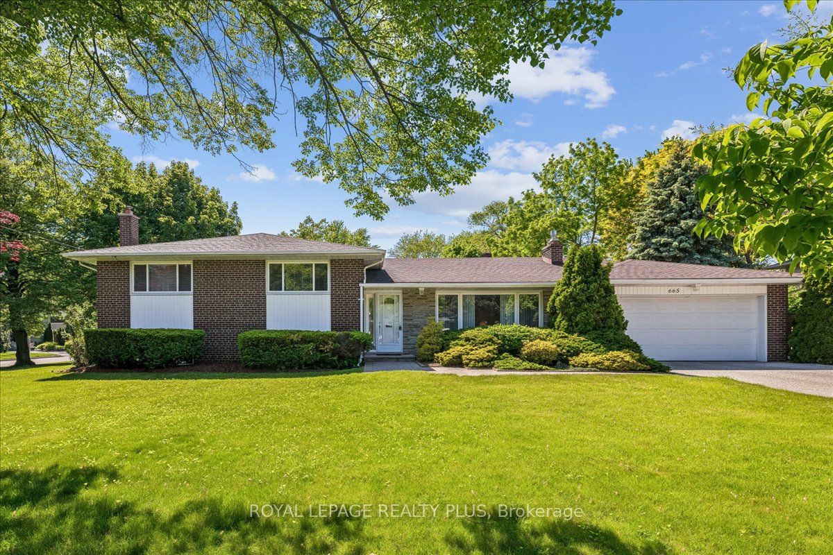 665 Vanessa Crescent, Mississauga, ON, L5H 2N5