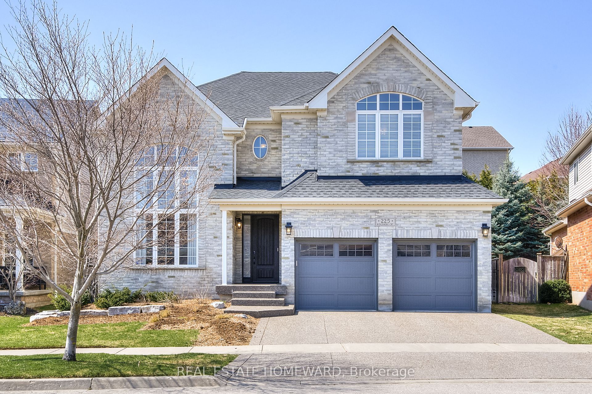 225 Ridgemere Court, Kitchener, ON, N2P 2V5