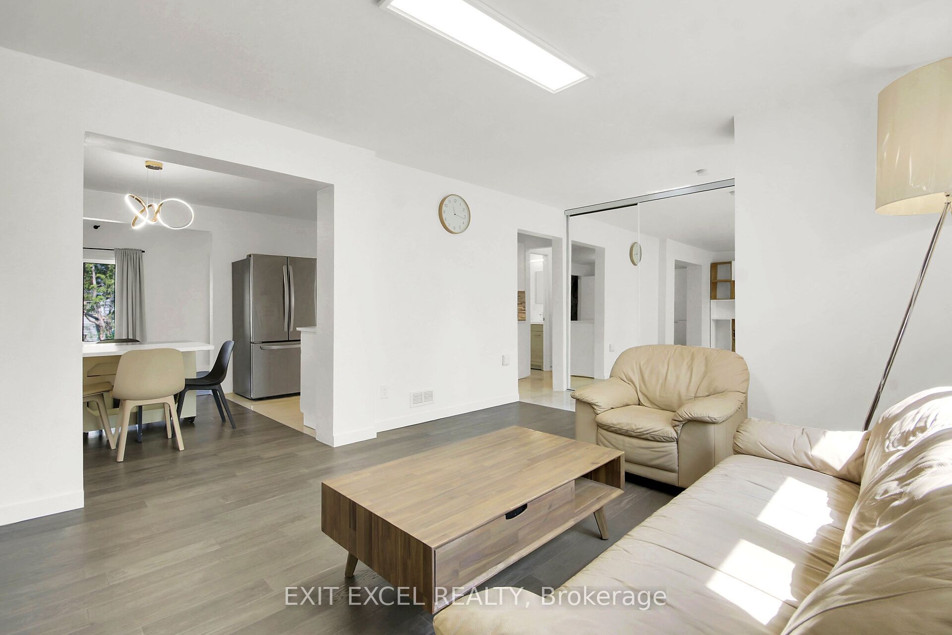 25 Uxbridge Crescent, Ottawa, ON, K2L 1P6 photo 5