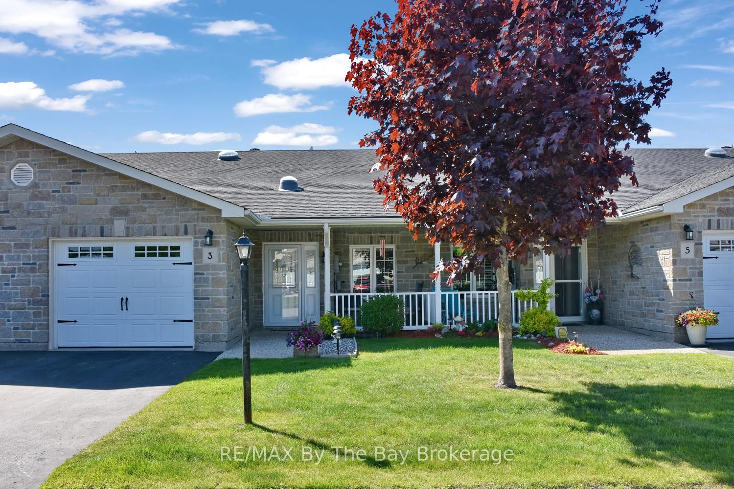3 Garden Grove Crescent, Wasaga Beach, ON, L9Z 0E6
