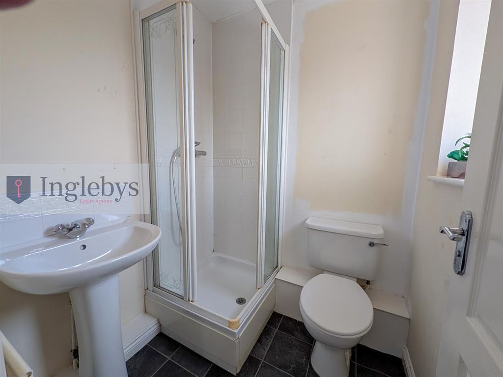 Additional image 10 of 5 bed semi-detached house for saleTrevose Close, Redcar TS10