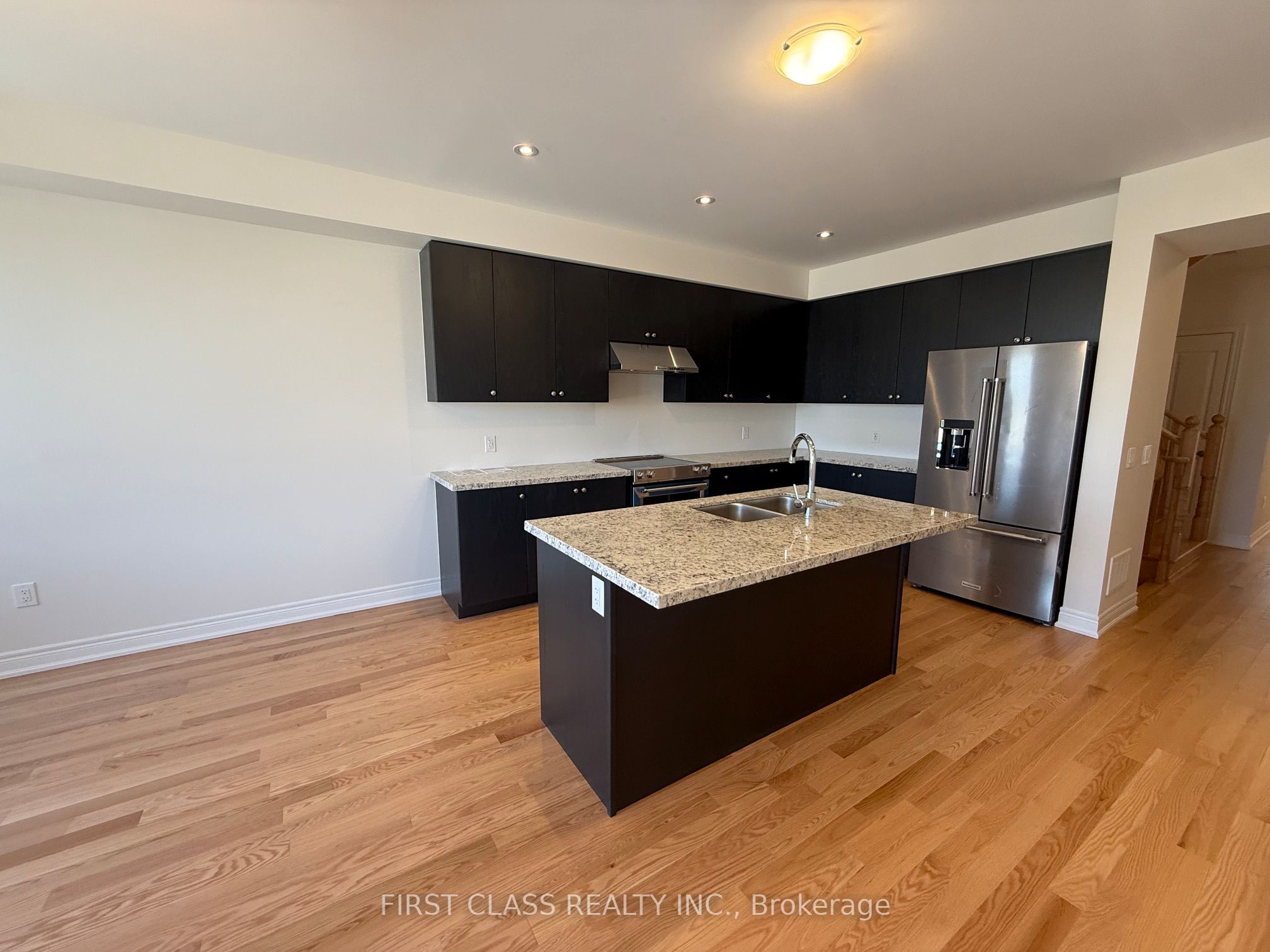 Additional image 4 of 533 Vine Cliff Boulevard, Markham, ON, L6C 1L2