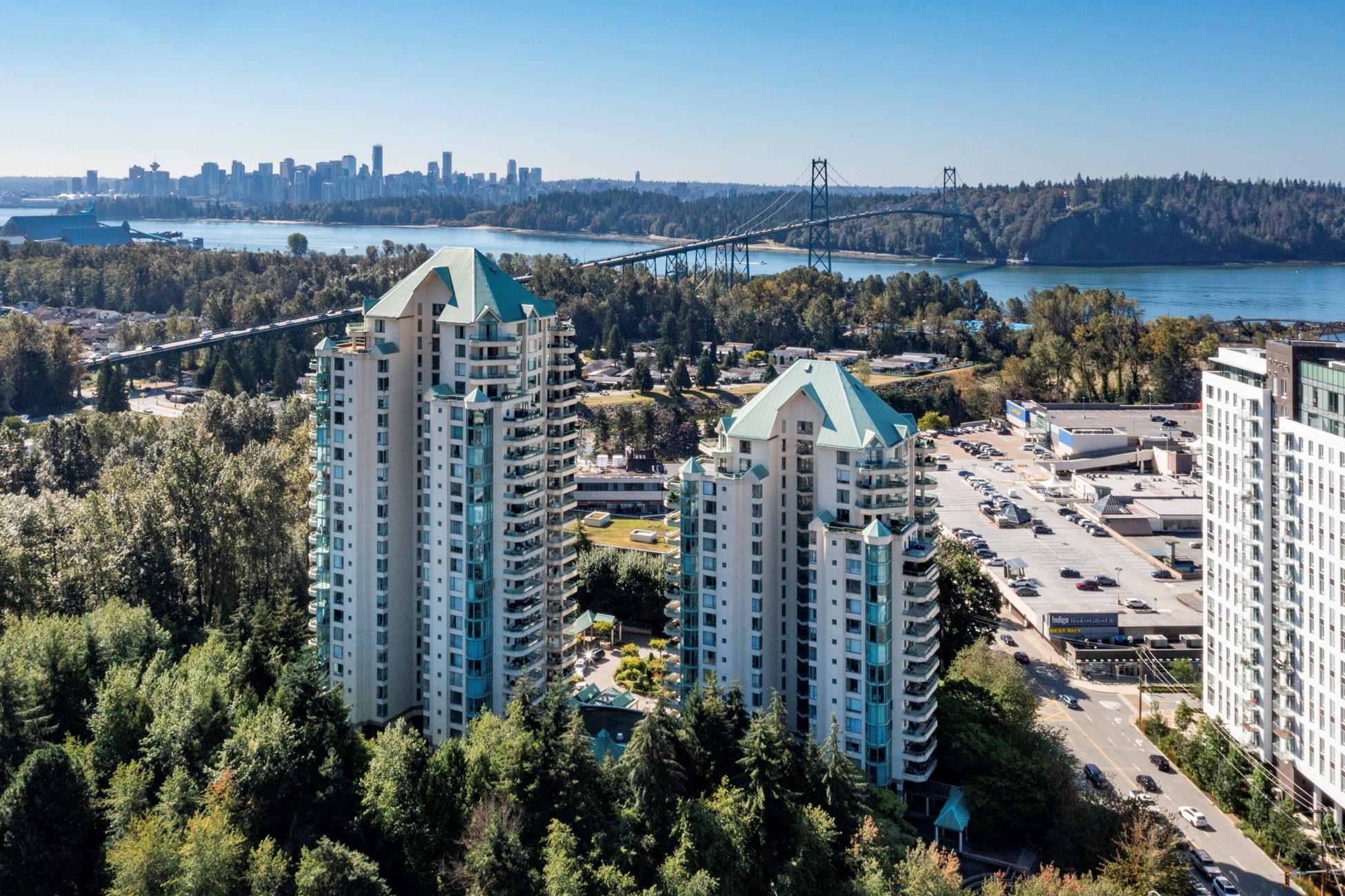19A-328 Taylor Way, West Vancouver, BC, V7T 2Y4