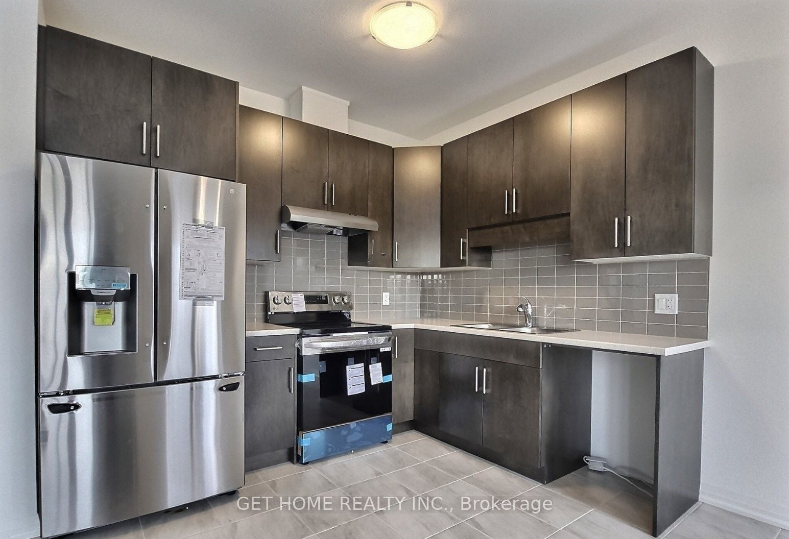 96 Willson Drive, Thorold, ON, L2V 0M4 photo 5