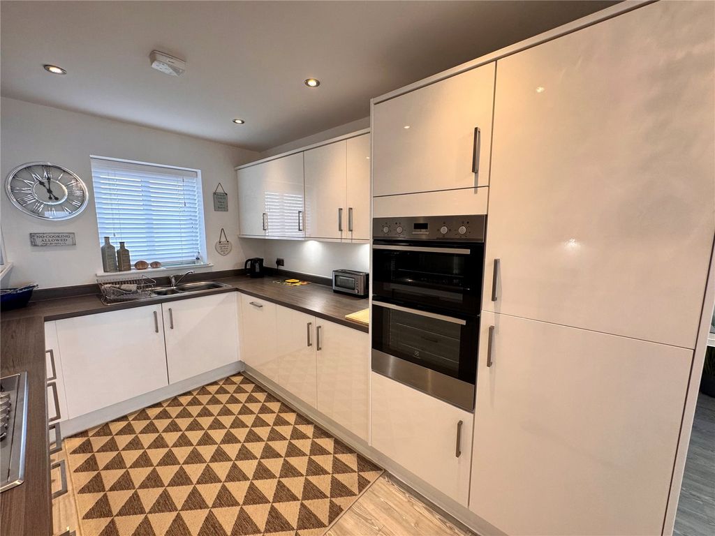 Additional image 18 of 4 bed end terrace house for saleAwel Y Mor, Pwllheli, Awel Y Mor, Pwllheli LL53