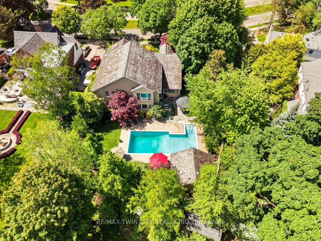 261 Union Boulevard, Kitchener, ON, N2M 2S9 photo 2