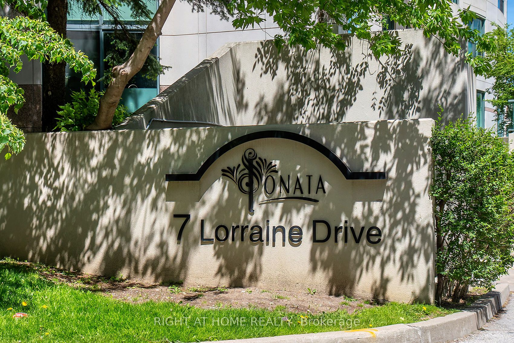 Additional image 3 of 210-7 Lorraine Drive, Toronto, ON, M2N 7H2