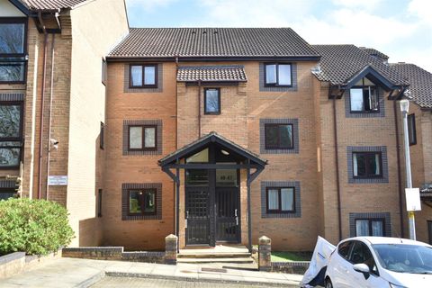 Beaufort Heights, Bristol BS5