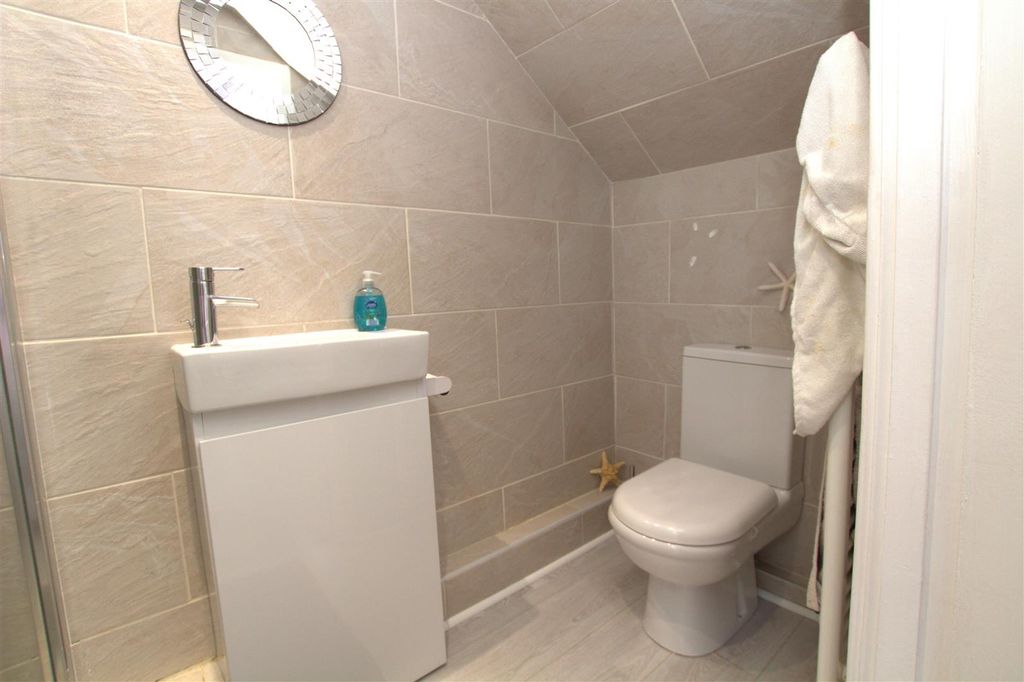 Additional image 12 of 3 bed detached bungalow for saleQueensland Avenue, Redcar TS10