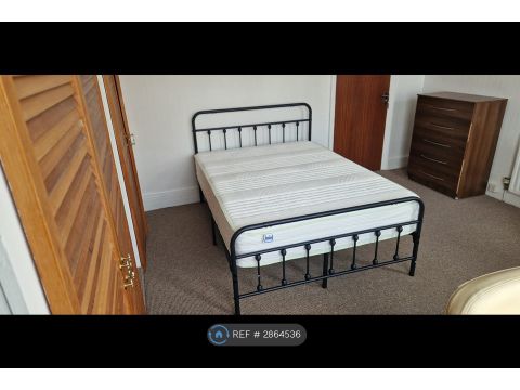 Edington Avenue, Cardiff CF14, Room to rent