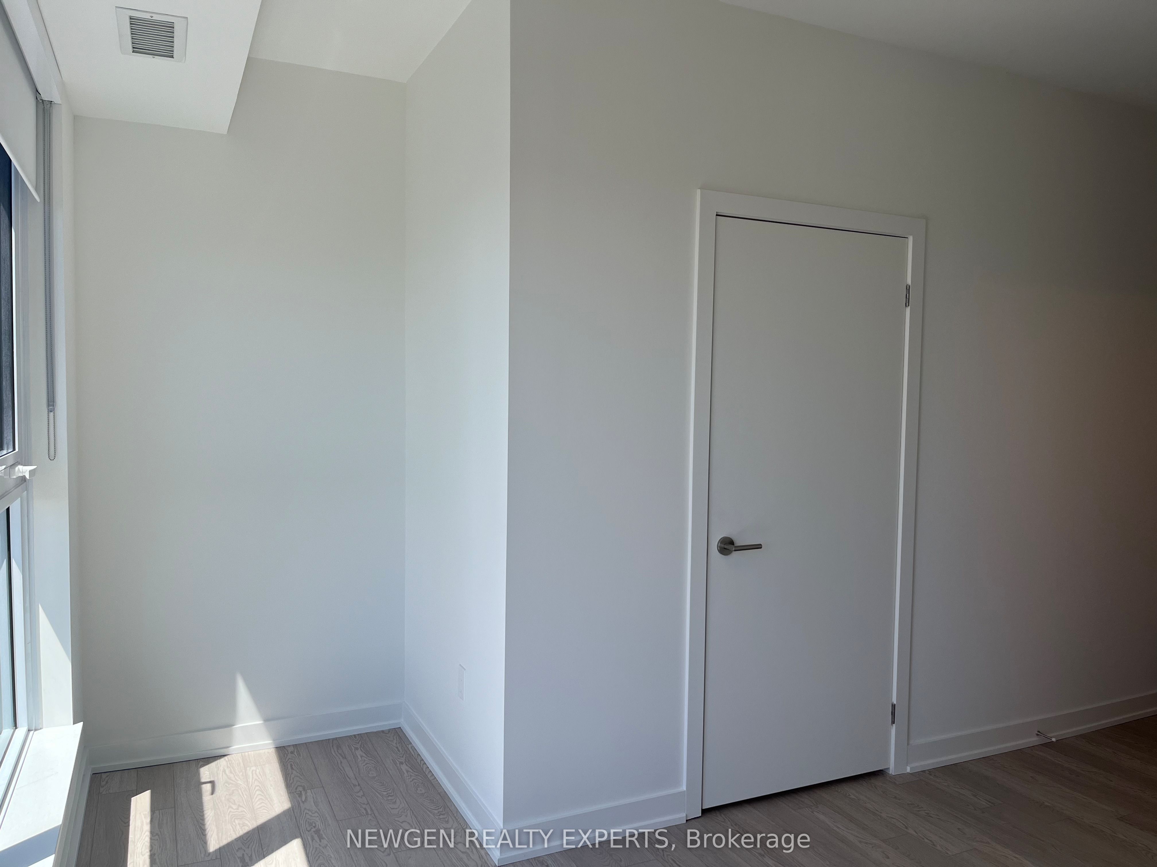 2703-5 Quarrington Lane, Toronto, ON, M3C 0S5 photo 4
