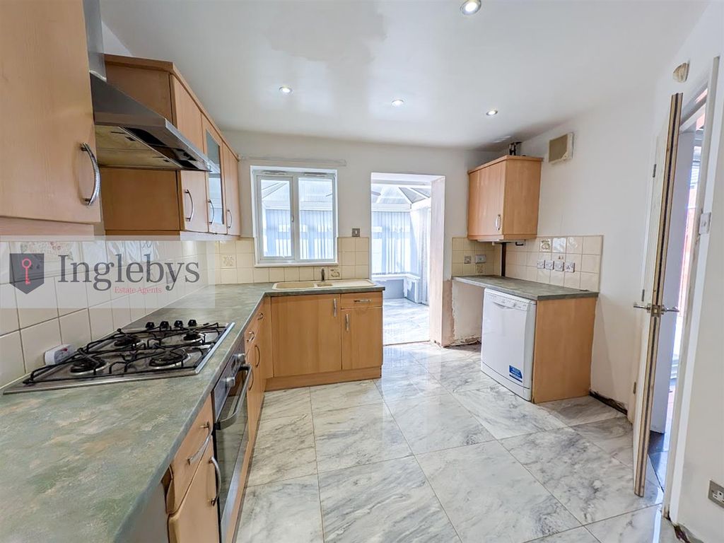 Additional image 6 of 5 bed semi-detached house for saleTrevose Close, Redcar TS10