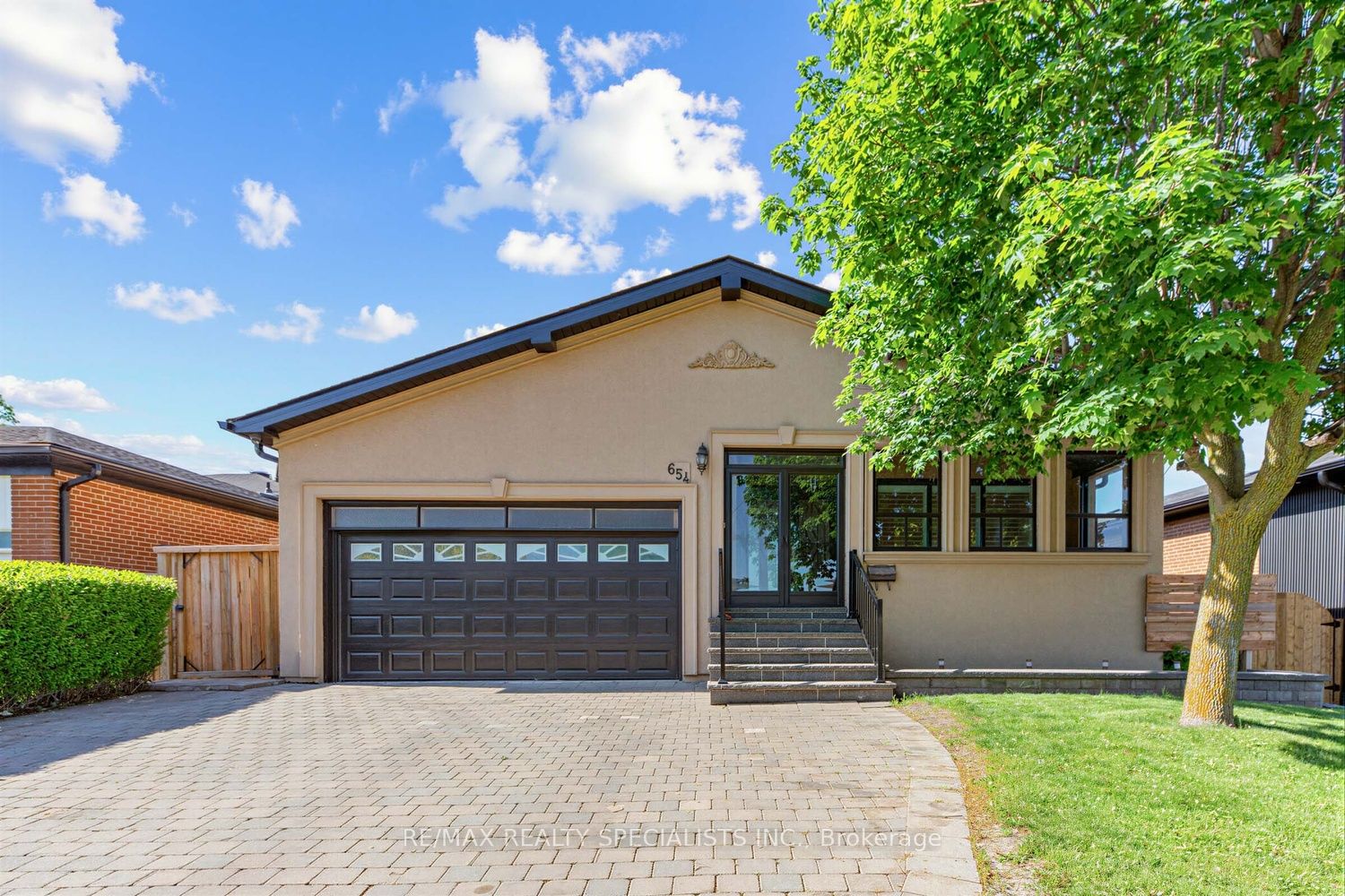 654 Woodbridge Avenue, Vaughan, ON, L4L 2T8