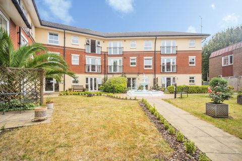 Rollesbrook Gardens, Southampton, Hampshire SO15