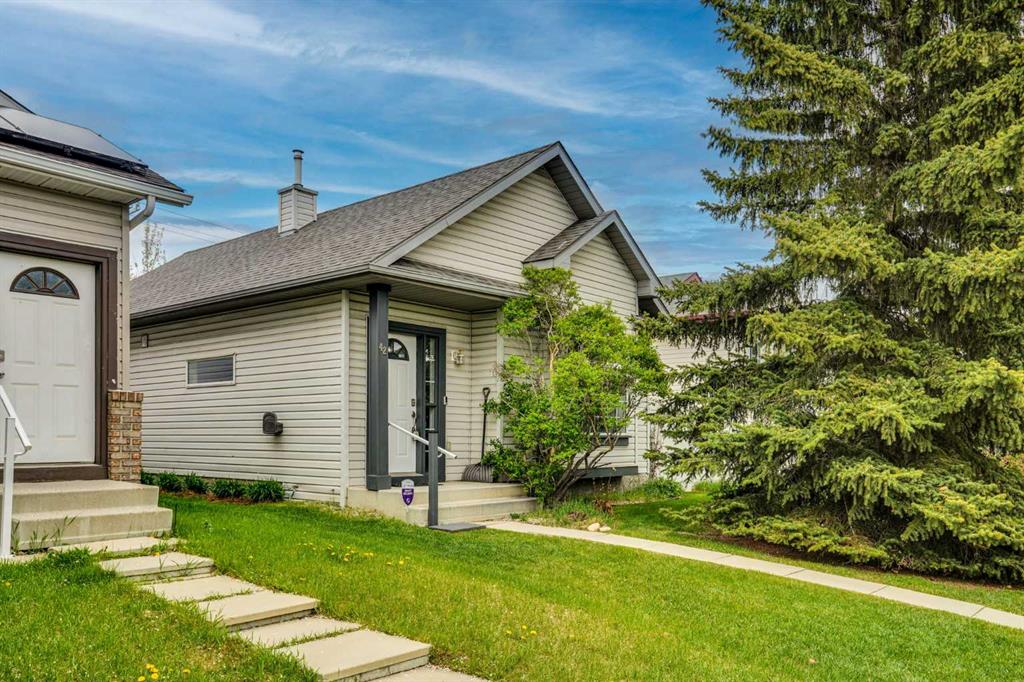 42 Harvest Rose Circle NE, Calgary, AB, T3K 4M5 photo 2