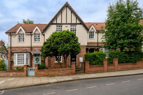 Queen Annes Road, Bootham, York YO30