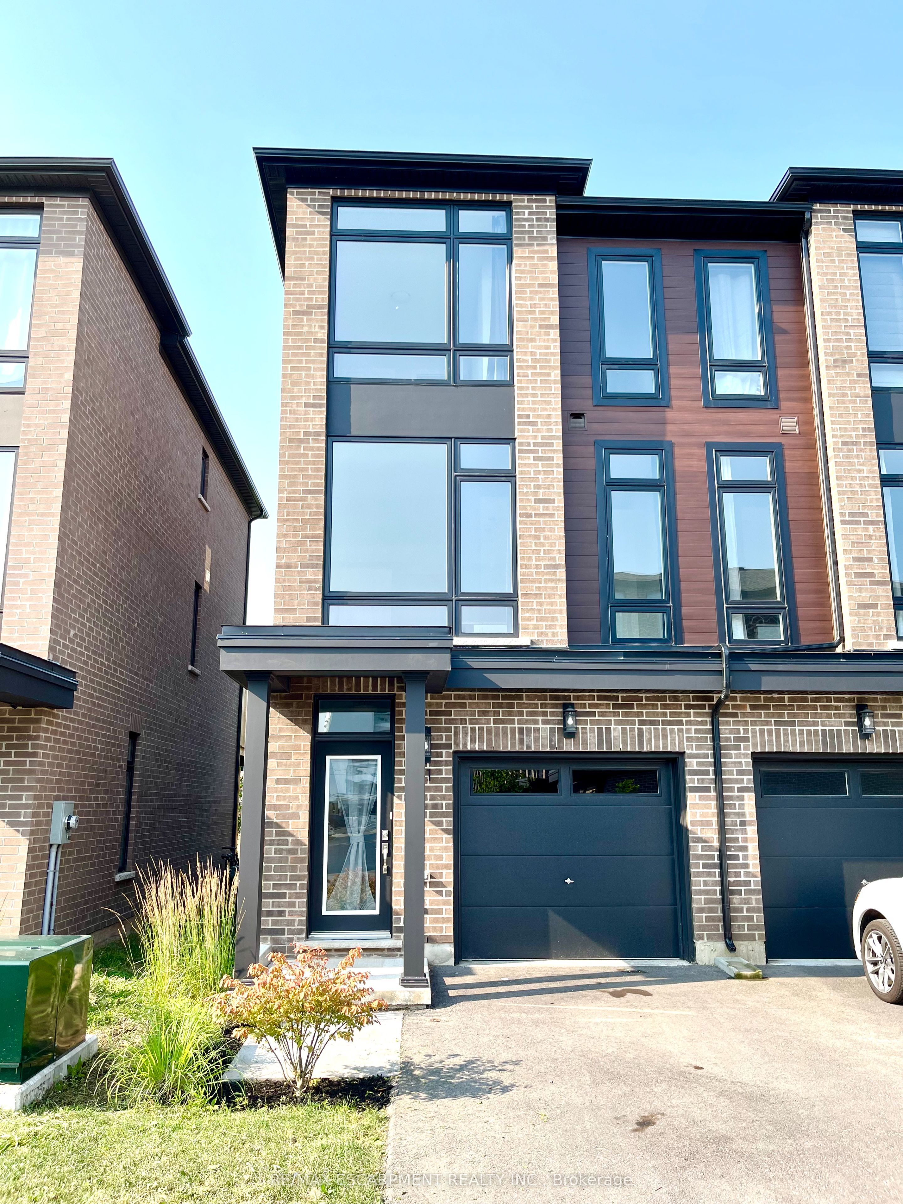 21-270 Melvin Avenue, Hamilton, ON, L8H 2K2 photo 2