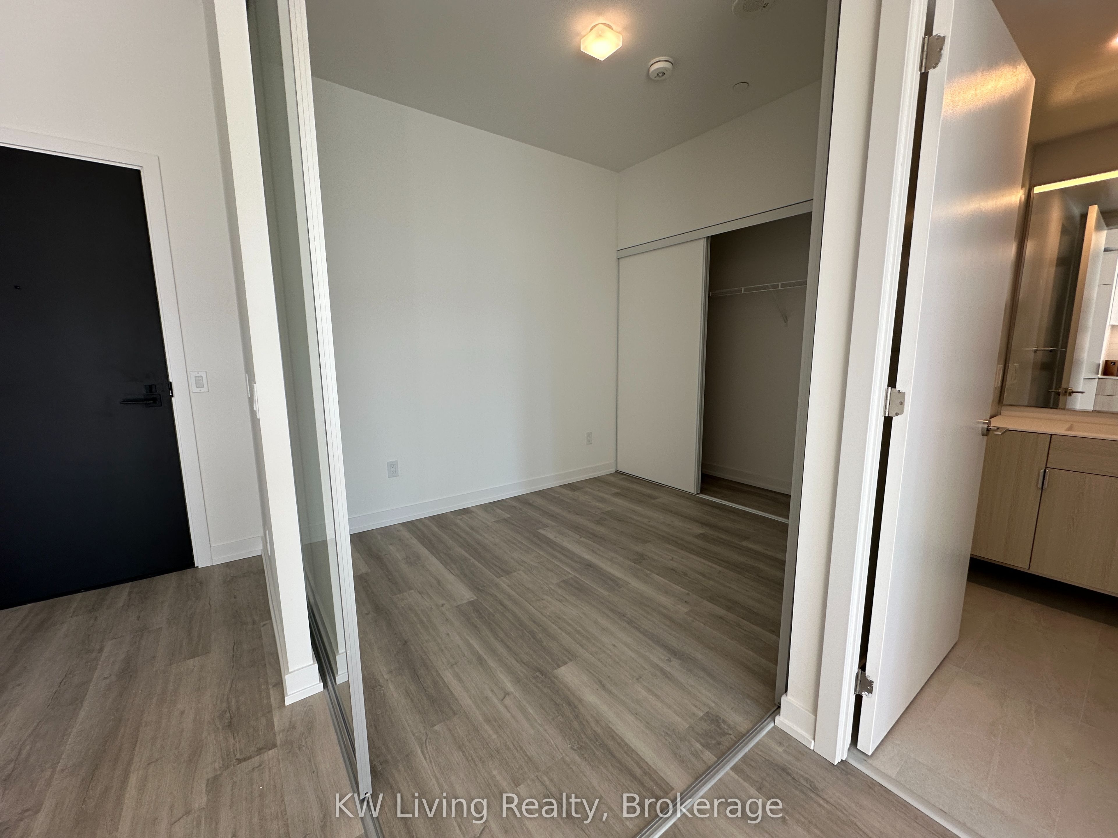 616-28 Eastern Avenue, Toronto, ON, M5A 0Y2 photo 4