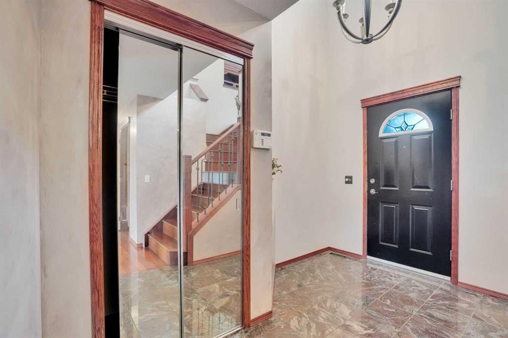161 Panamount Close NW, Calgary, AB, T3K 5P6 photo 5