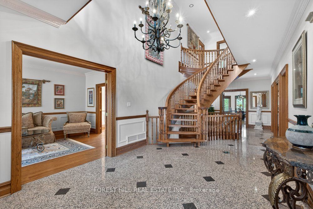 162 Codsell Avenue, Toronto, ON, M3H 3W6 photo 3