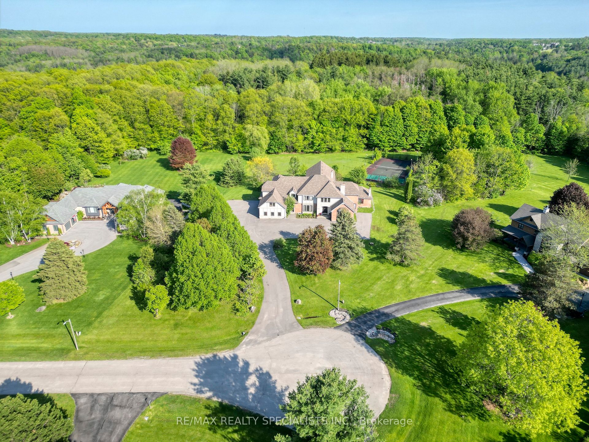 6399 Chelsea Road, Burlington, ON, L7P 0M8 photo 4