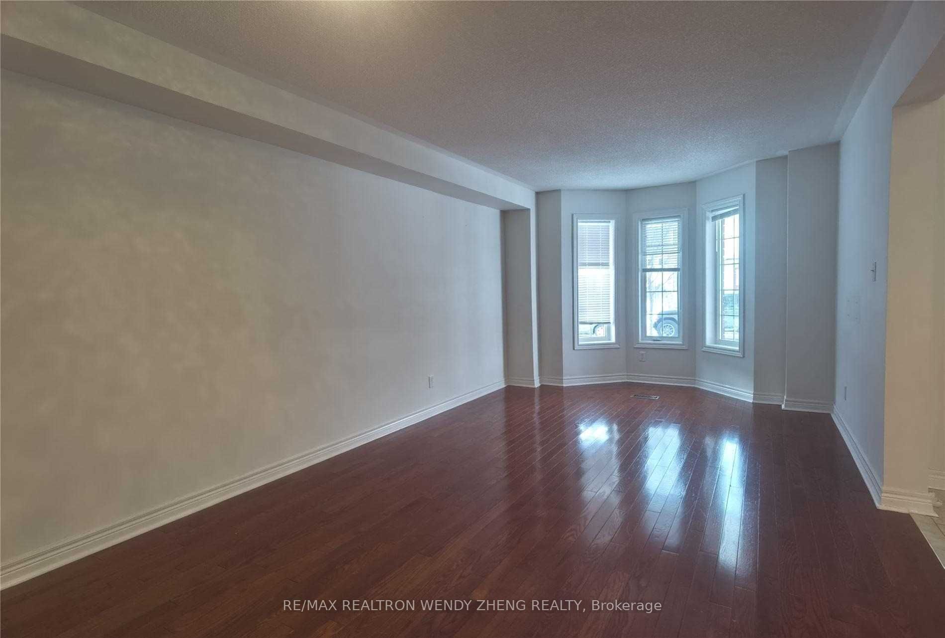 103 Greenhalf Drive, Ajax, ON, L1S 7R6 photo 2