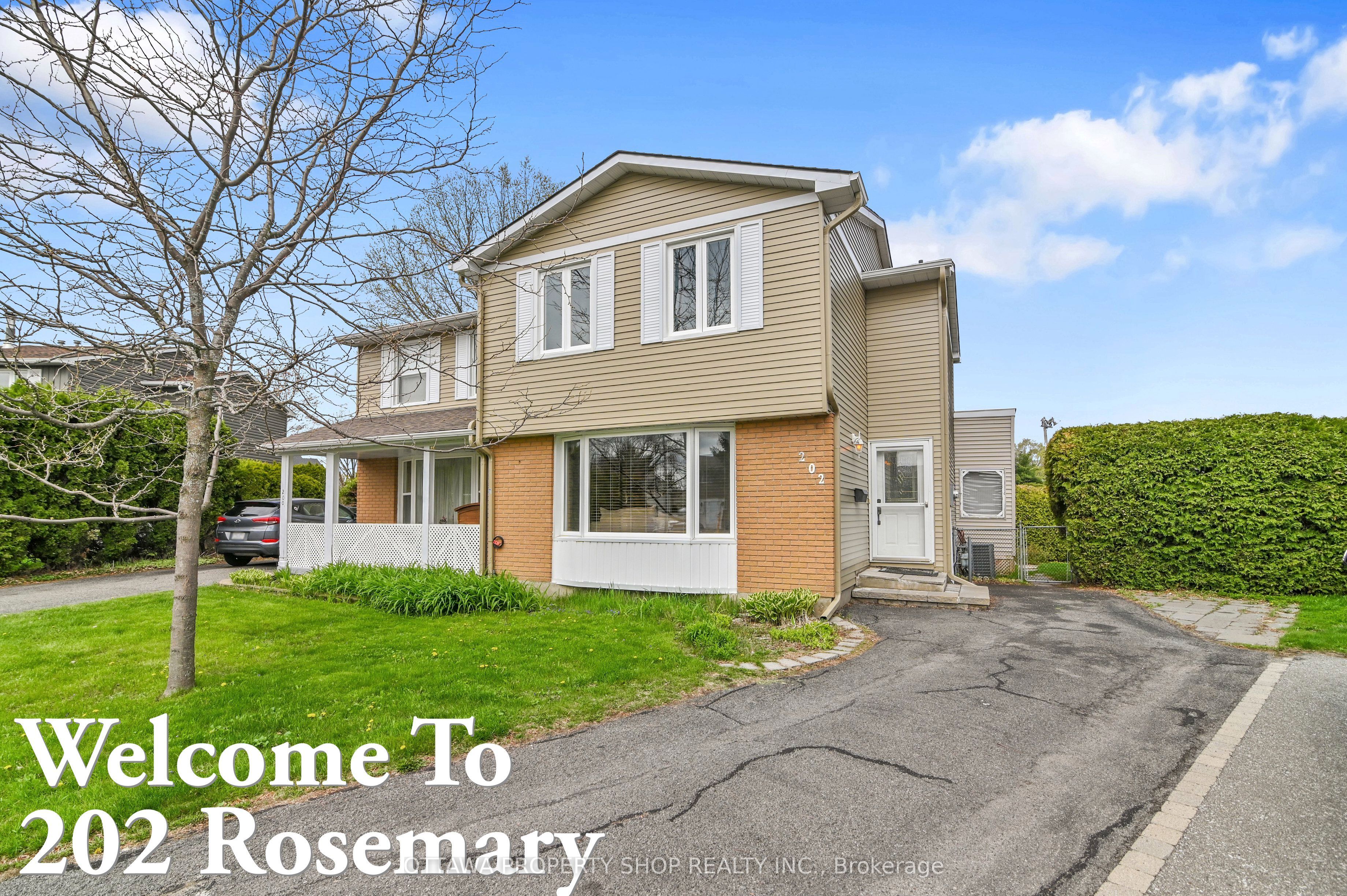 202 Rosemary Gardens, Ottawa, ON, K1E 1Y8