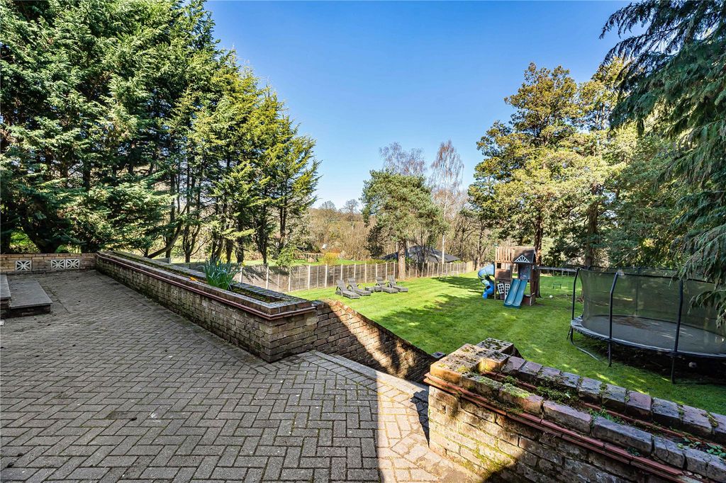 Additional image 20 of 4 bed detached house for saleThe Warren, Radlett, Hertfordshire WD7