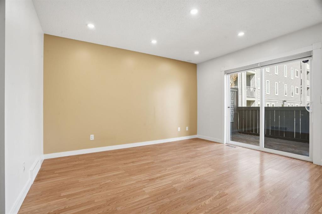 Additional image 4 of 204-760 Railway Gate SW, Airdrie, AB, T4B 3C5
