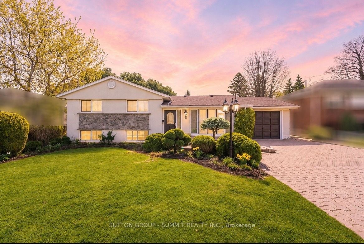 3 Donata Drive, Mississauga, ON, L5M 1T2 photo 2
