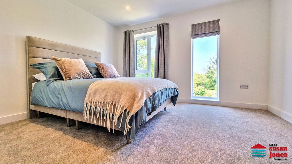 Additional image 10 of 3 bed detached house for salePenrallt, Pwllheli LL53