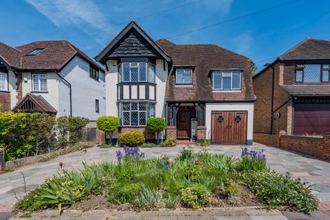 Kingsway, Petts Wood BR5