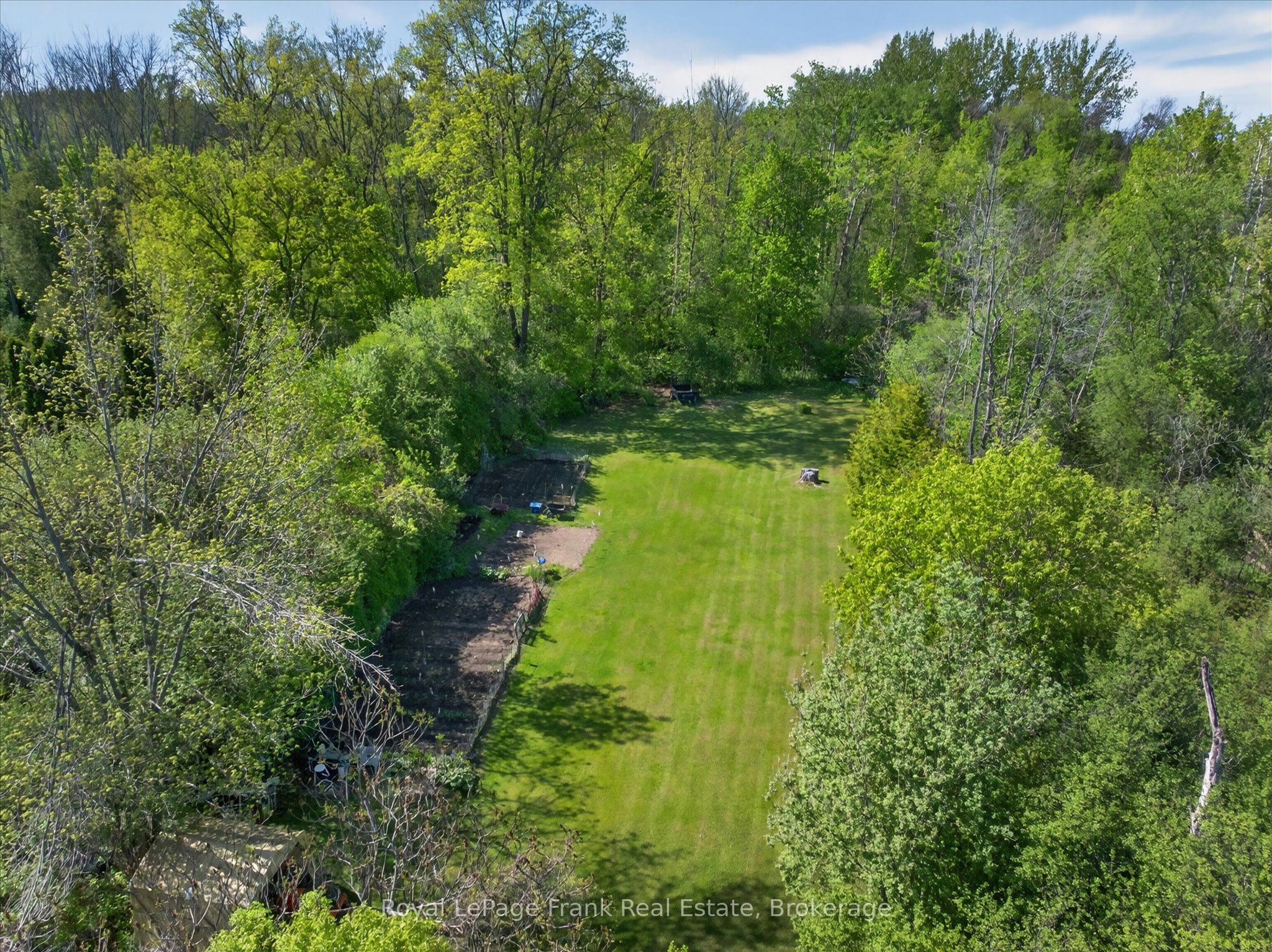 692 North Shore Drive E, Otonabee-south Monaghan, ON, K0L 1B0 photo 5