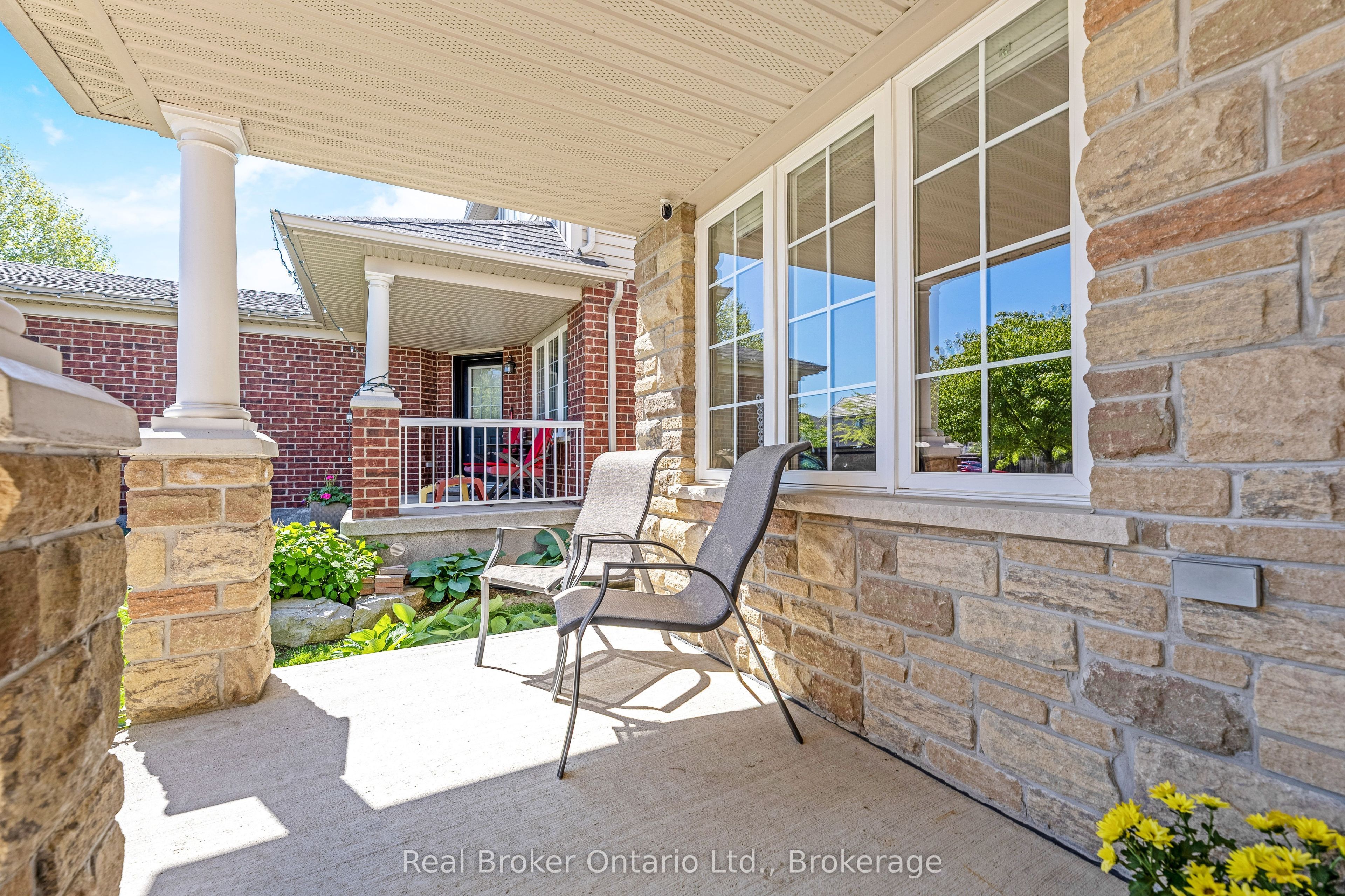 22 Atto Drive, Guelph, ON, N1E 0E4 photo 4