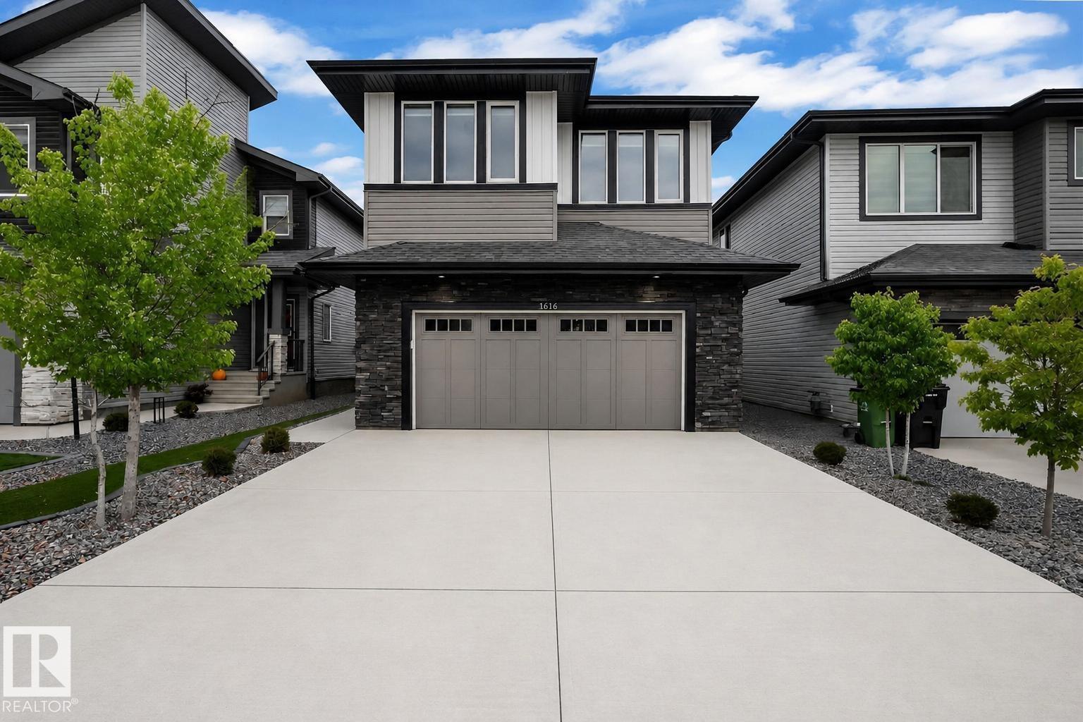 1616 157 Street SW, Edmonton, AB, T6W5E1