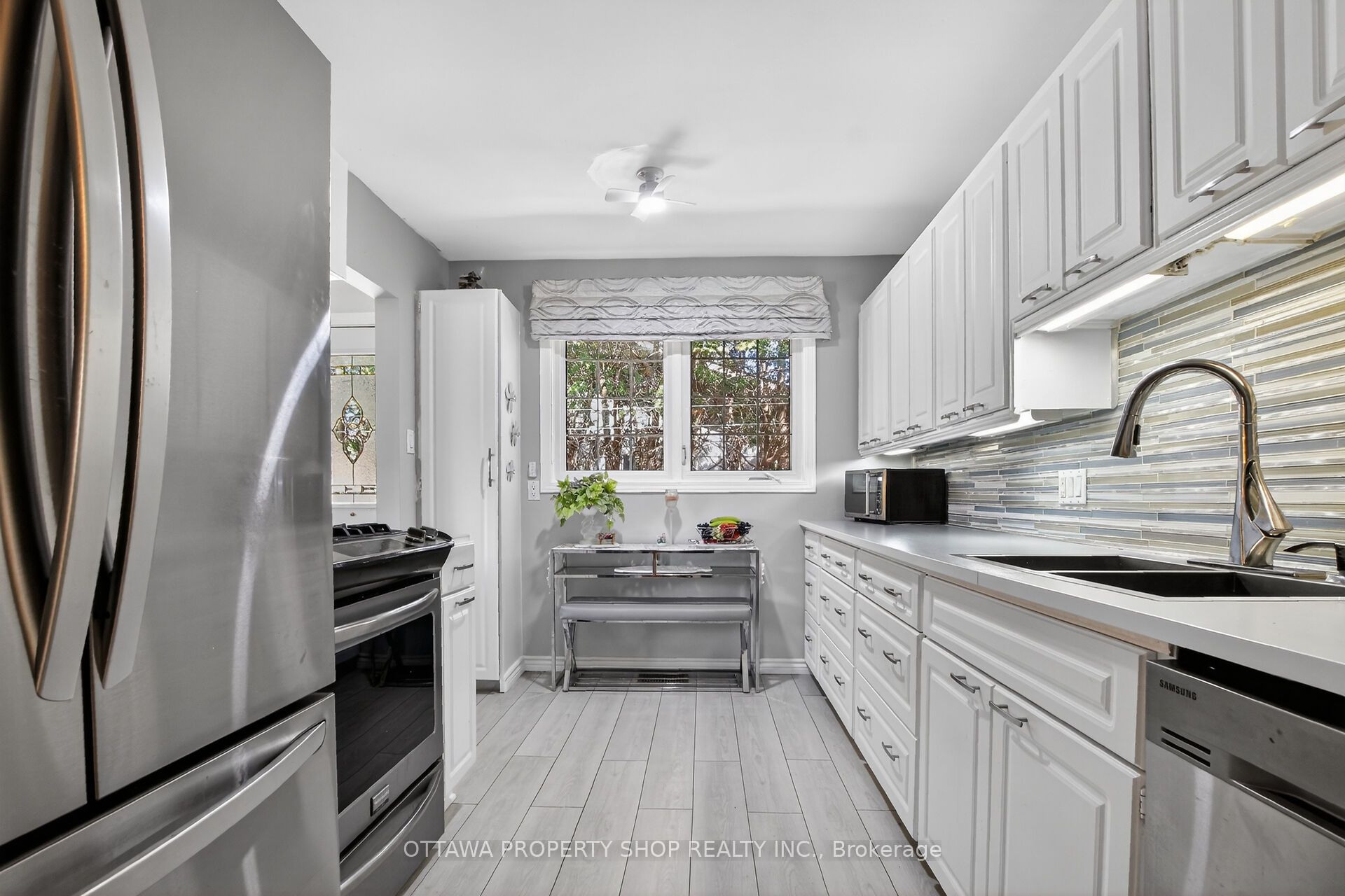 Additional image 6 of 49 Country Lane, Ottawa, ON, K2L 1H9