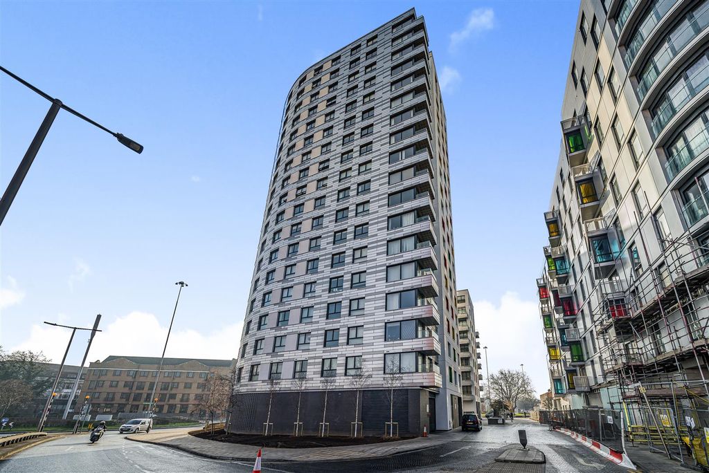 12 bed block of flats for saleHewitt, Alfred Street, Reading RG1
