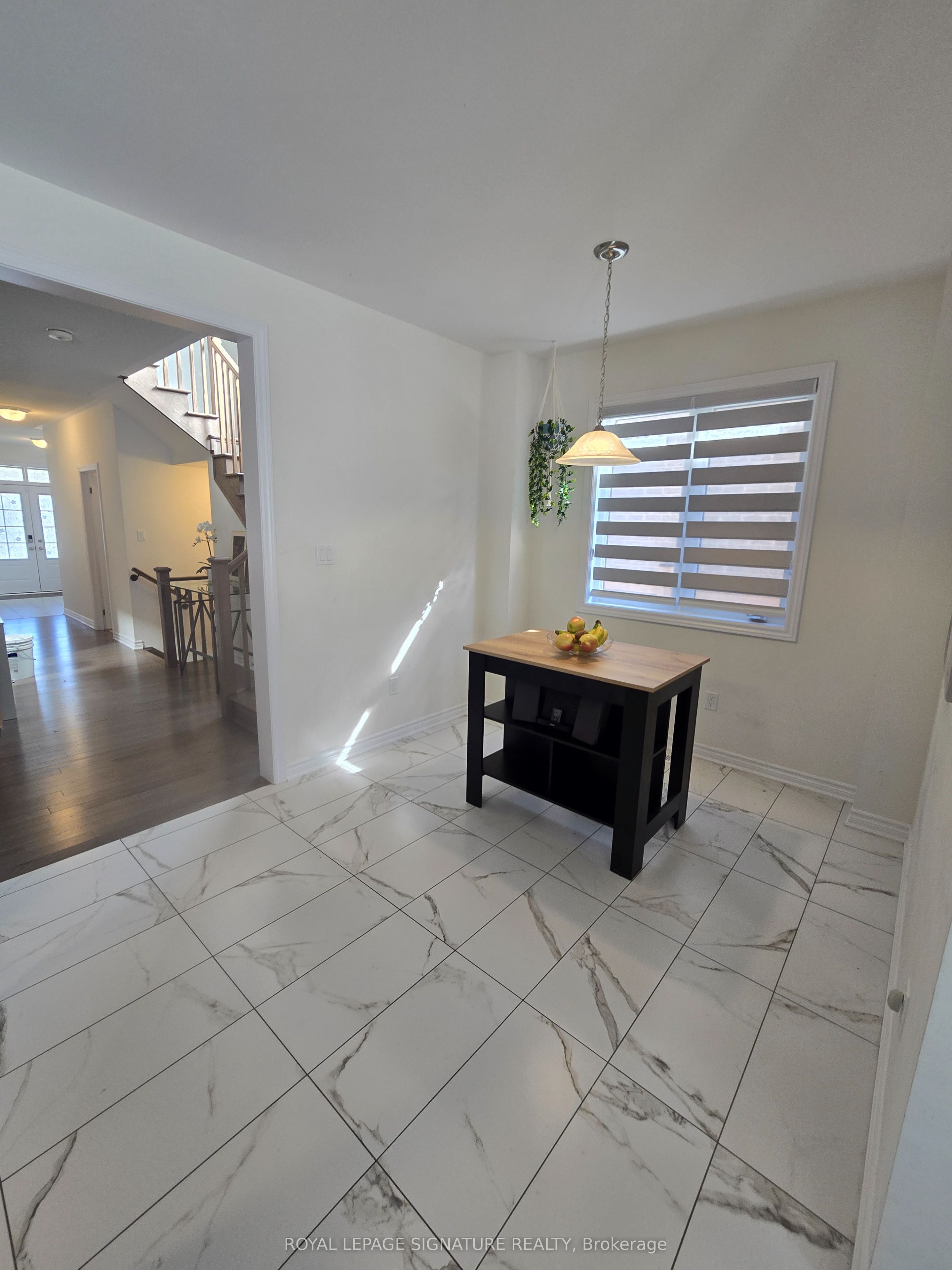 30 Spinland Street, Caledon, ON, L7C 1Z9 photo 3