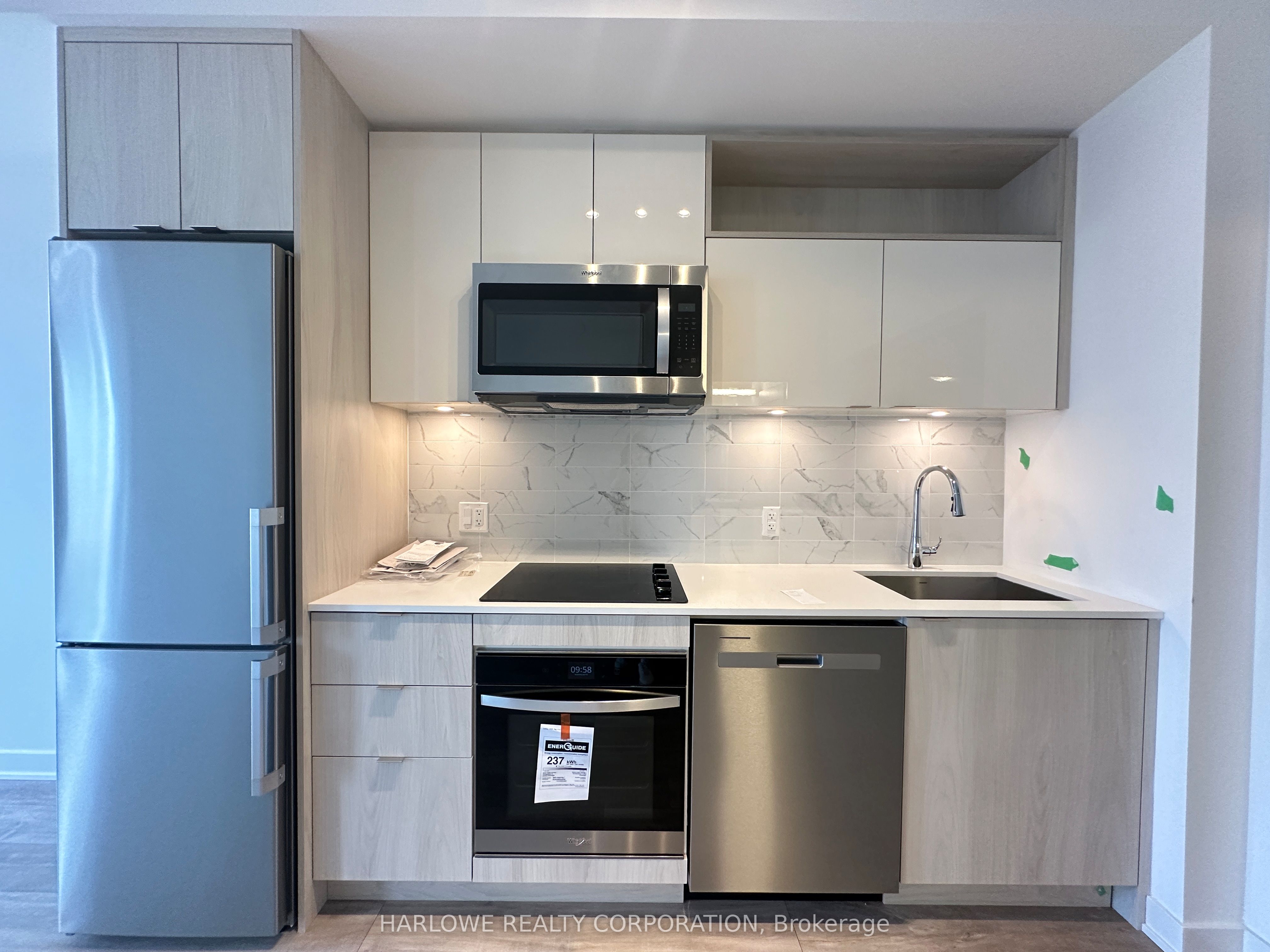 Additional image 3 of 1652 W-135 Lower Sherbourne Street, Toronto, ON, M5A 1Y4
