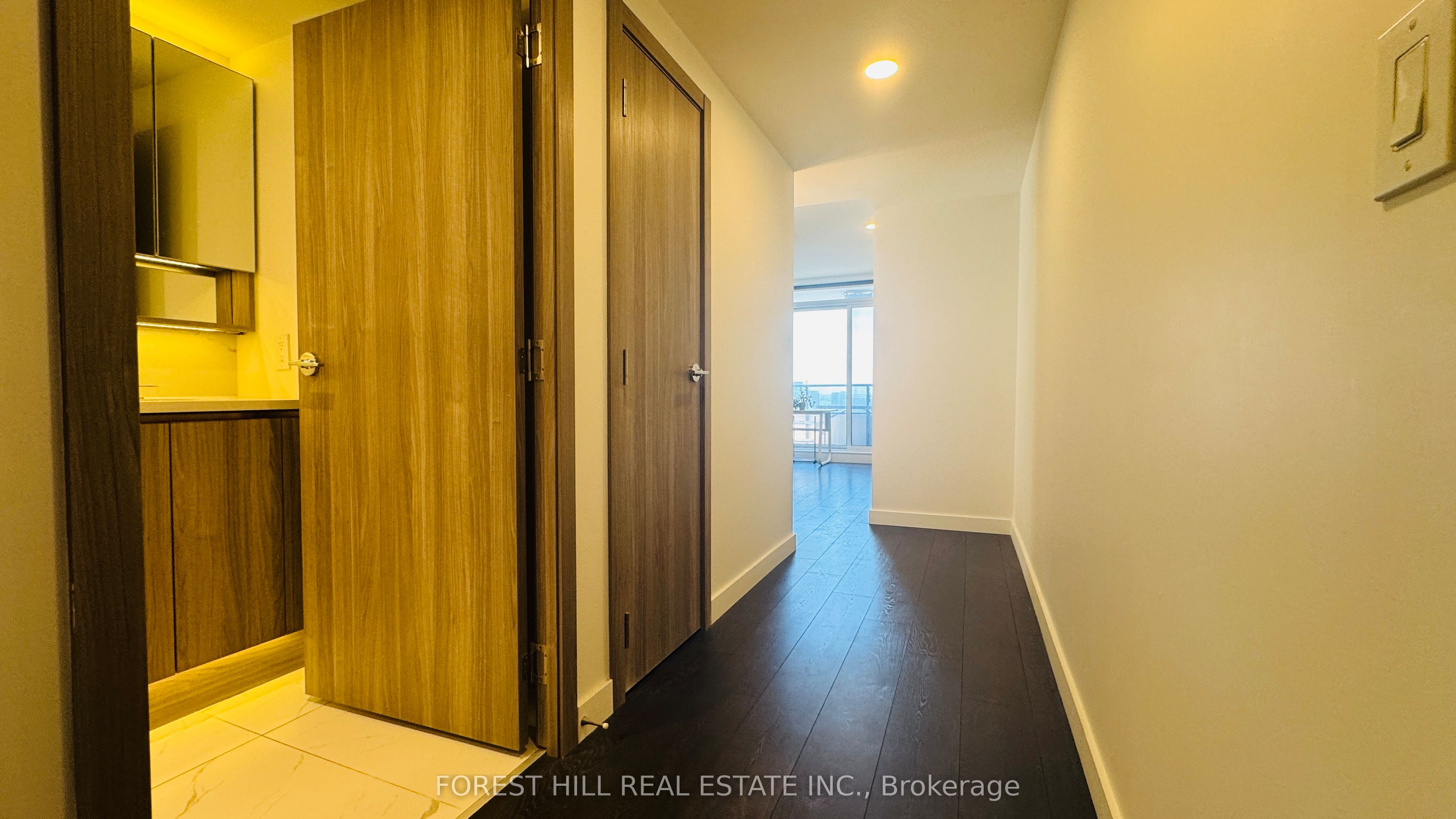 3707-38 Widmer Street, Toronto, ON, M5V 0P7 photo 3