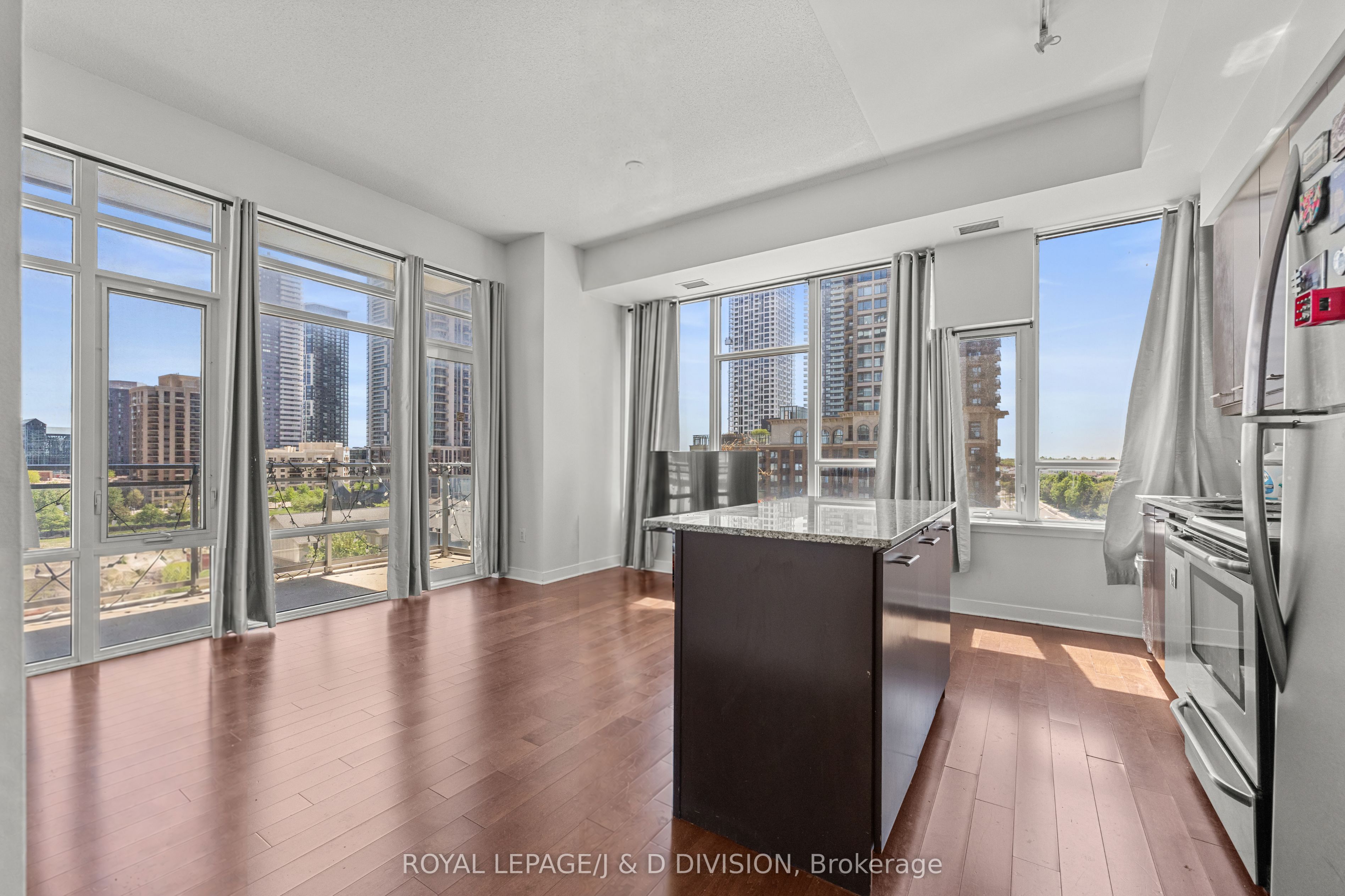 604-360 Square One Drive, Mississauga, ON, L5B 0G7