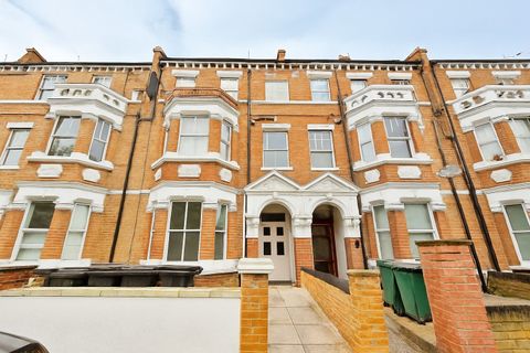 Mazenod Avenue, Kentish Town NW6, Studio to rent