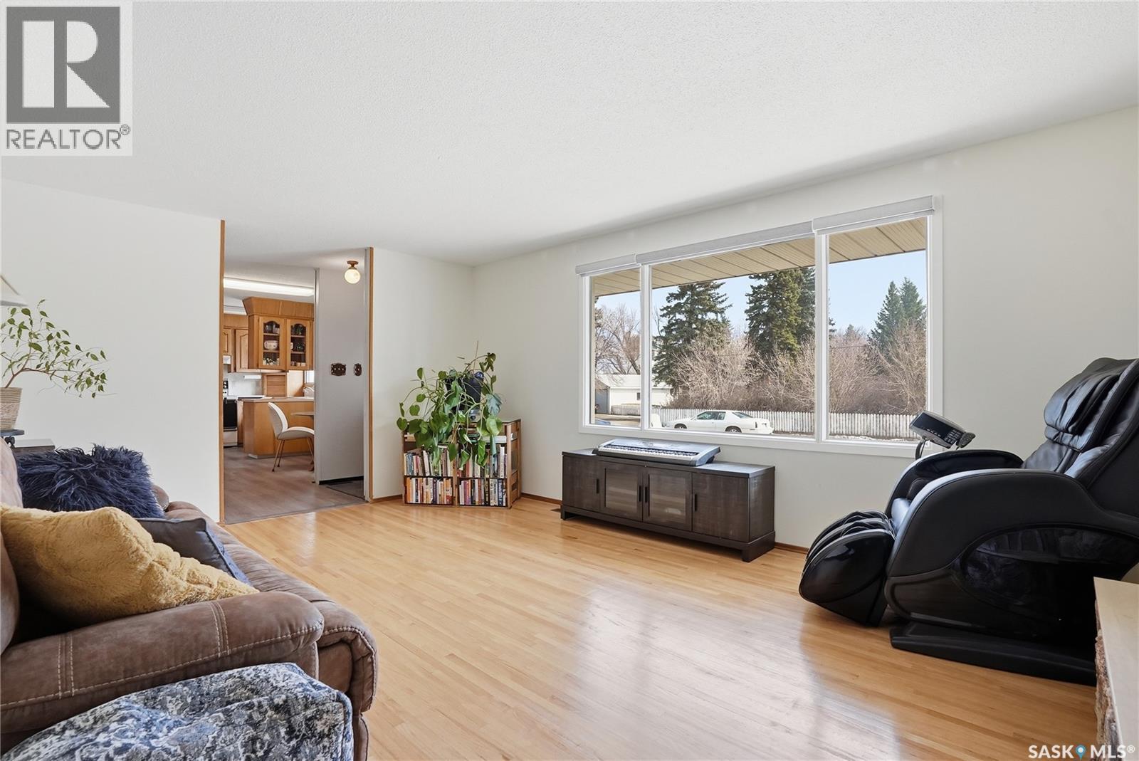 1117 Elevator Road, Saskatoon, SK, S7M3X1 photo 3