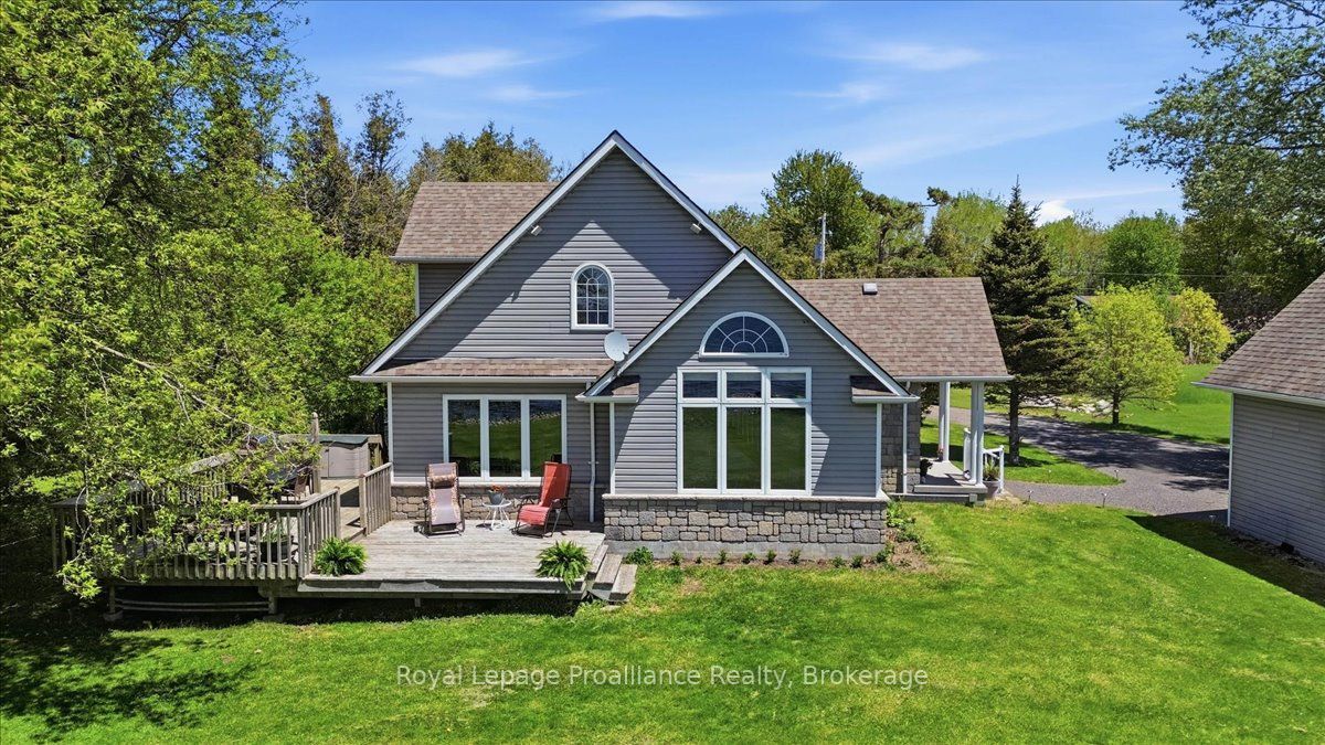 233 Parkview Road, Prince Edward County, ON, K0K 1L0