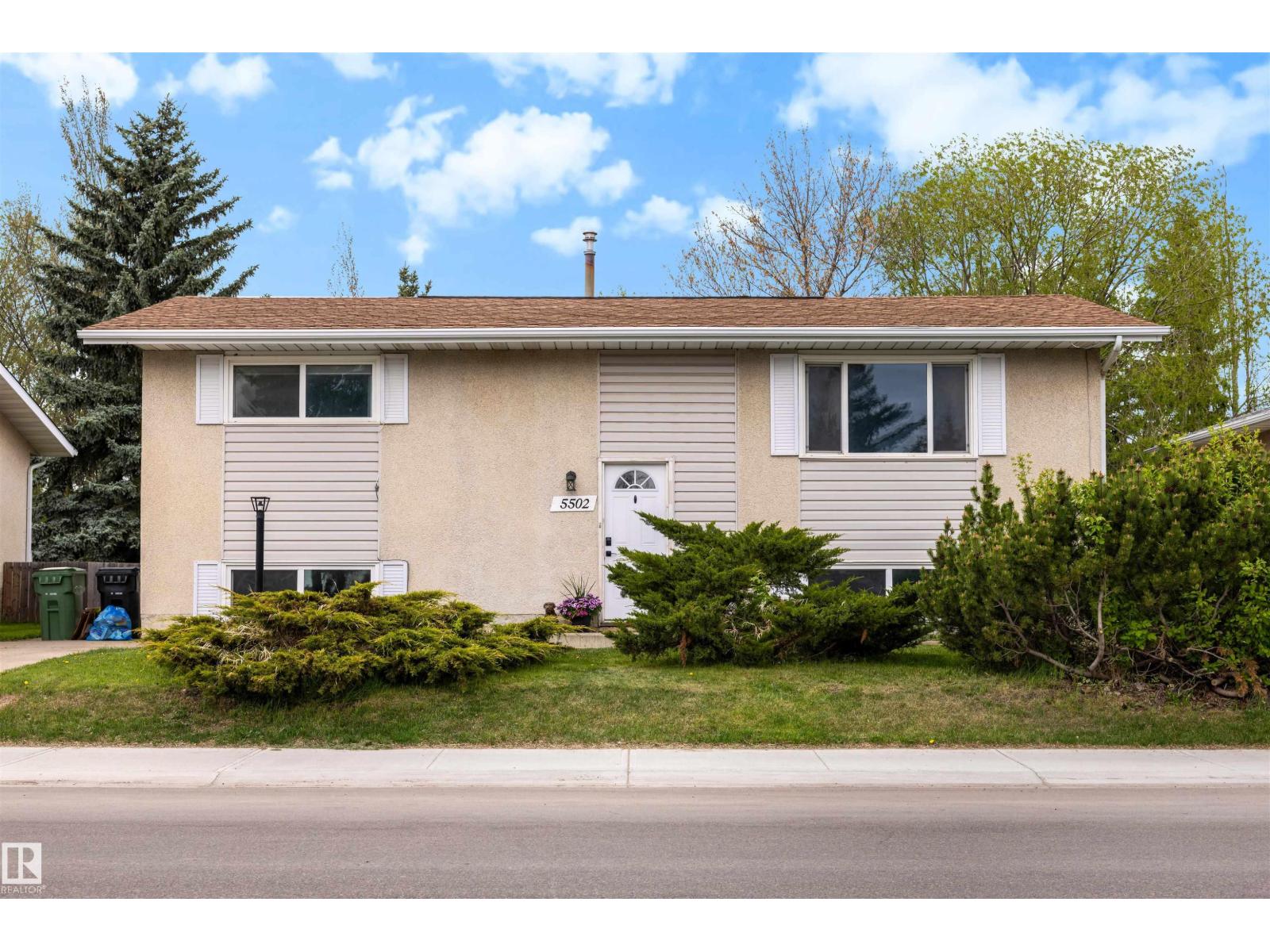 5502 52 Street, Leduc, AB, T9E5P6