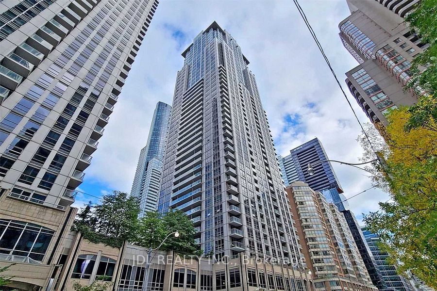 2612-761 Bay Street, Toronto, ON, M5G 2R2