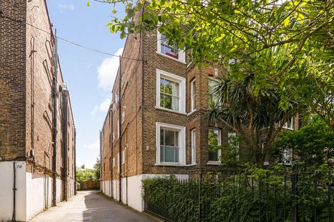 Peckham Road, London SE5